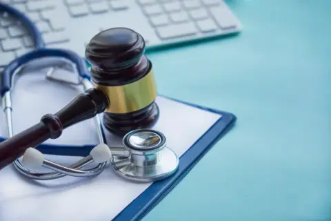Hospitals sue over revamped 340B rebate pilot